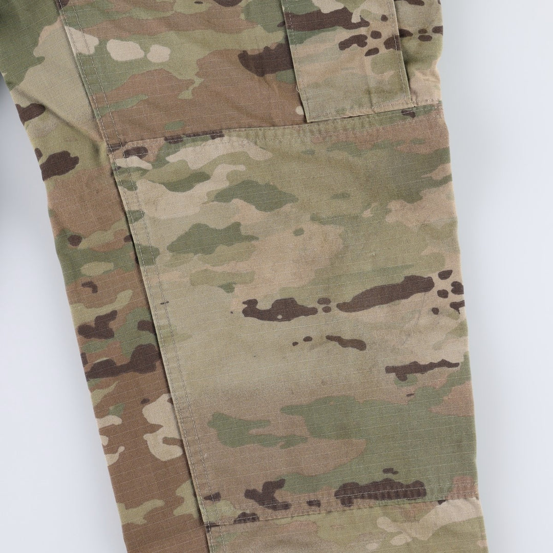 Genuine US military surplus Multicam camouflage pattern ripstop military cargo pants/combat pants, made in the USA, men's size W31 equivalent. Nylon Khaki type Vintage Second Hand