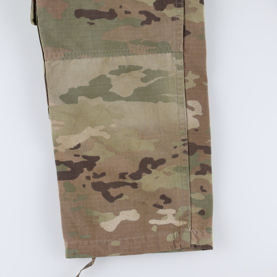 Genuine US military surplus Multicam camouflage pattern ripstop military cargo pants/combat pants, made in the USA, men's size W31 equivalent. Nylon Khaki type Vintage Second Hand