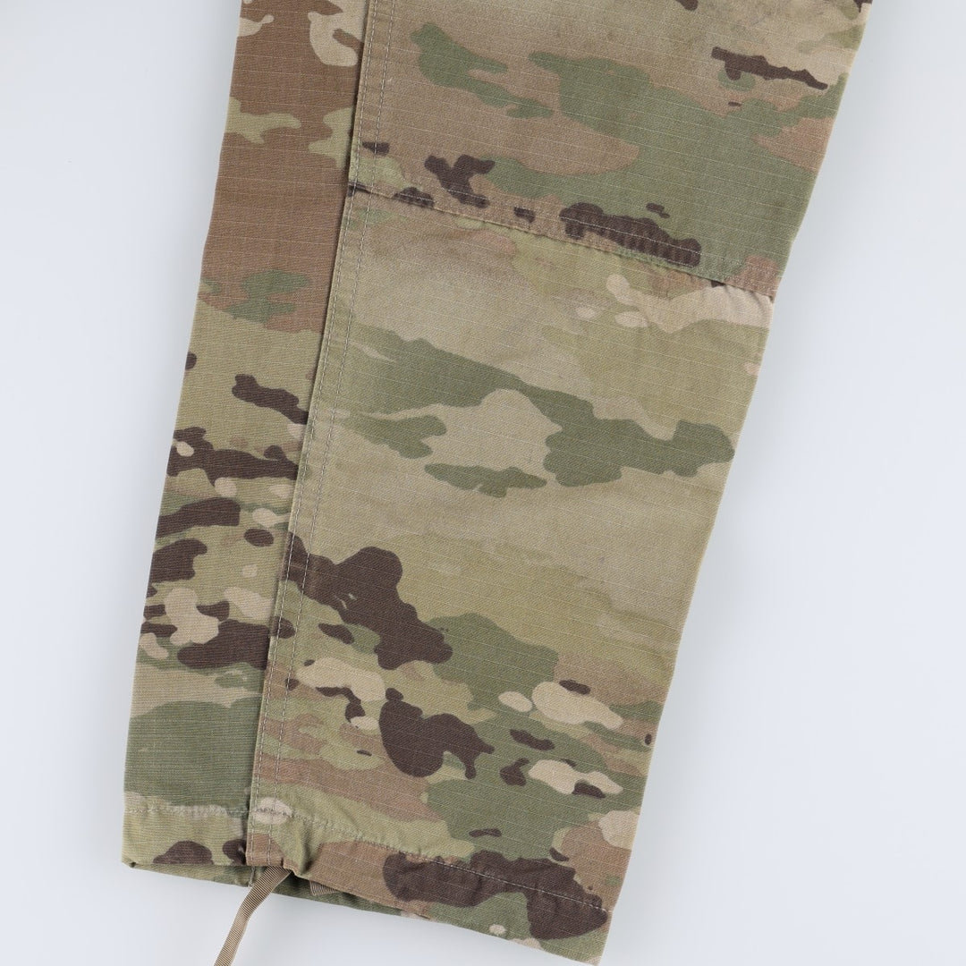 Genuine US military surplus Multicam camouflage pattern ripstop military cargo pants/combat pants, made in the USA, men's size W31 equivalent. Nylon Khaki type Vintage Second Hand