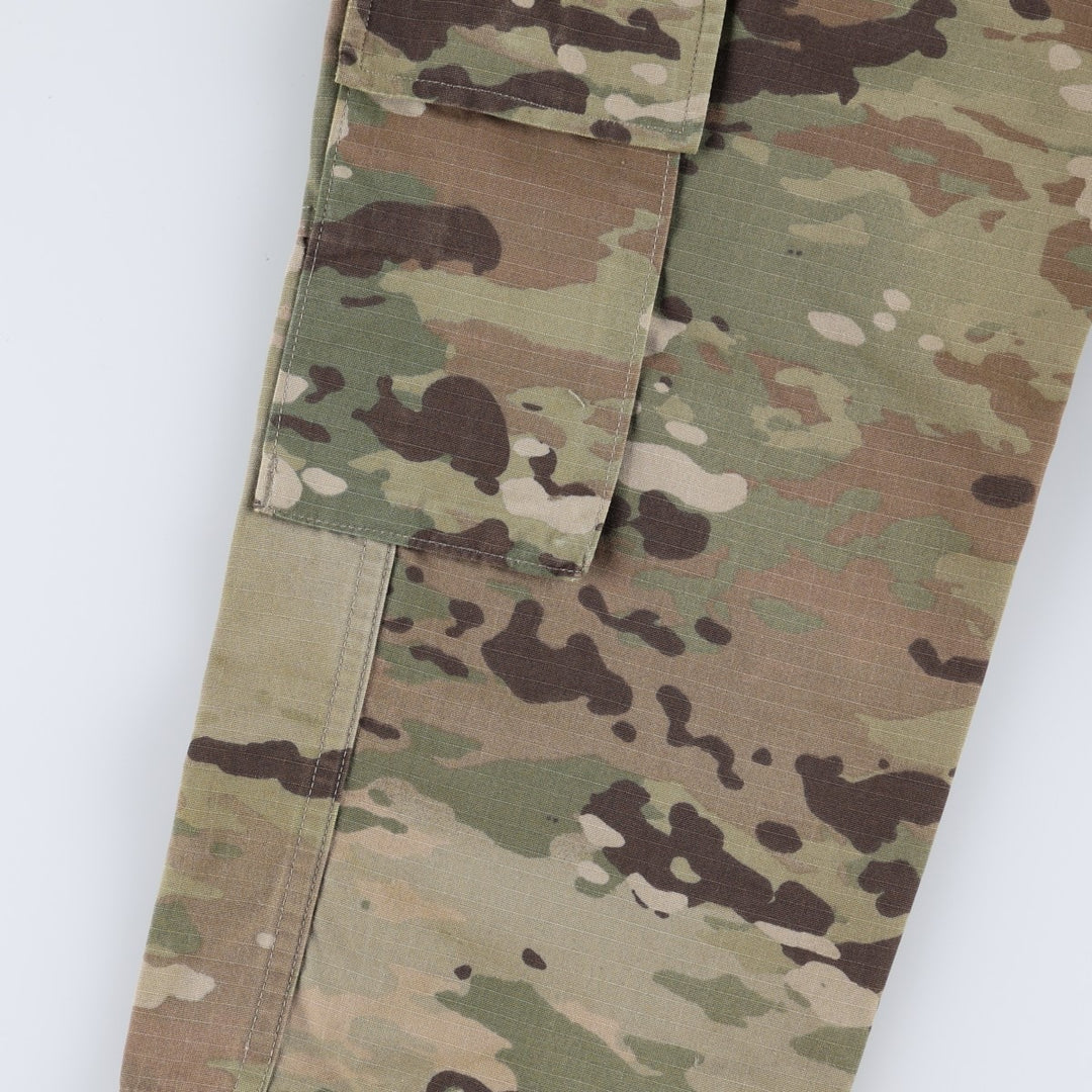 Genuine US military surplus Multicam camouflage pattern ripstop military cargo pants/combat pants, made in the USA, men's size W31 equivalent. Nylon Khaki type Vintage Second Hand