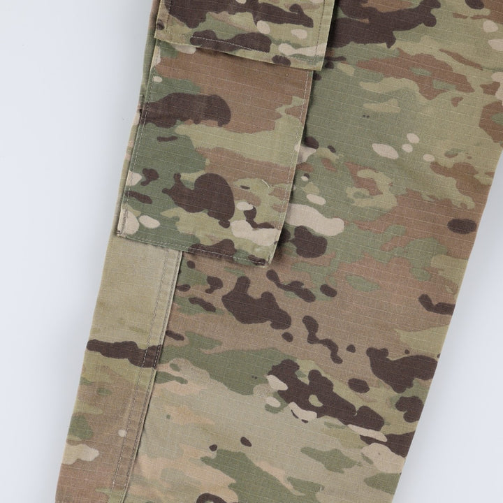 Genuine US military surplus Multicam camouflage pattern ripstop military cargo pants/combat pants, made in the USA, men's size W31 equivalent. Nylon Khaki type Vintage Second Hand