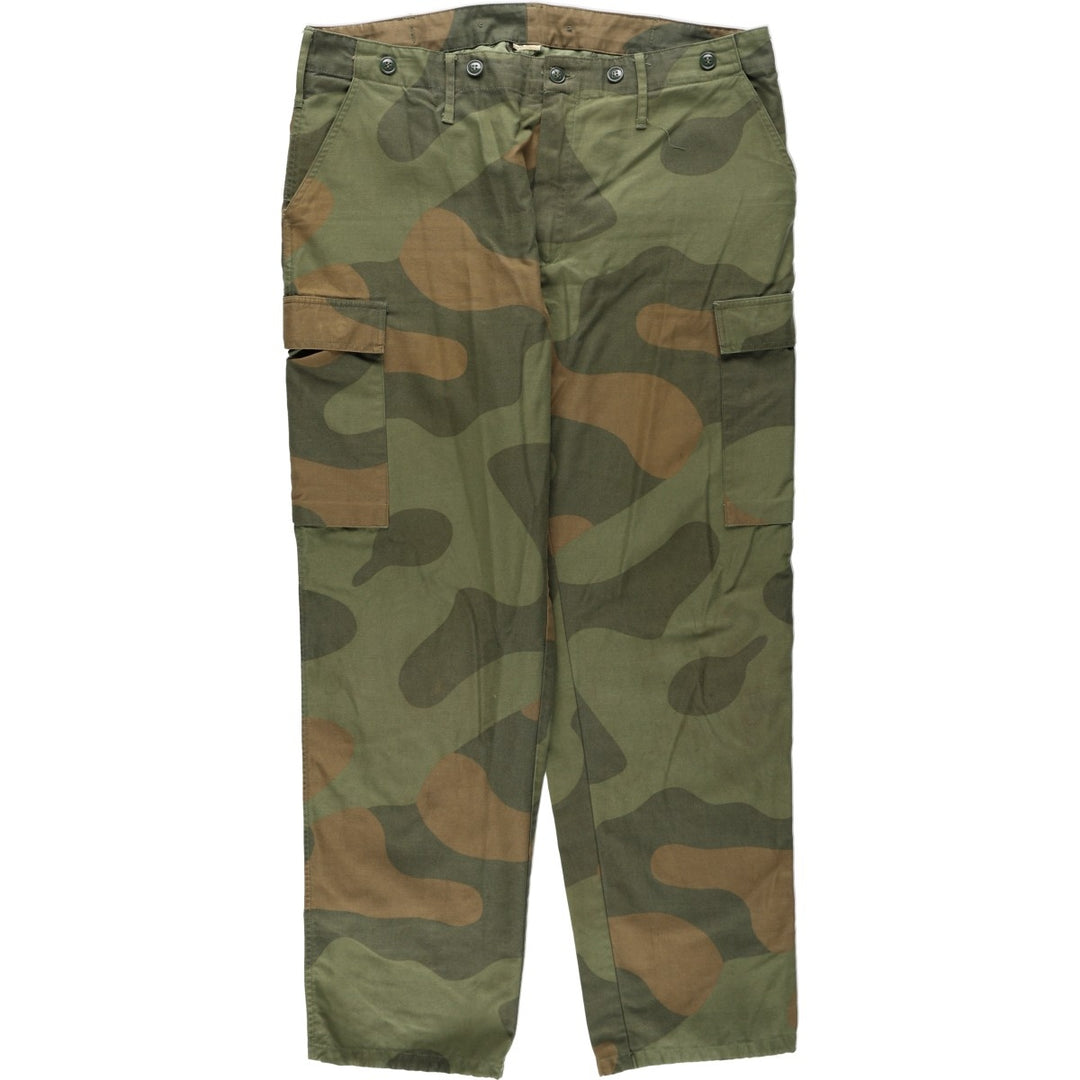 Big Size Norwegian Army Camouflage Pattern Military Cargo Pants, Men's Size W41 (approx.) unclear Khaki type Vintage Second Hand