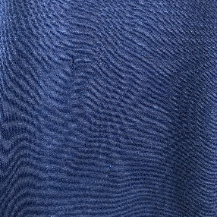 80'S Dinar T-Shirts WORLD GYM Advertising T-Shirt, Made in Canada, Men's XL equivalent, Vintage polyester navy blue type Vintage Second Hand