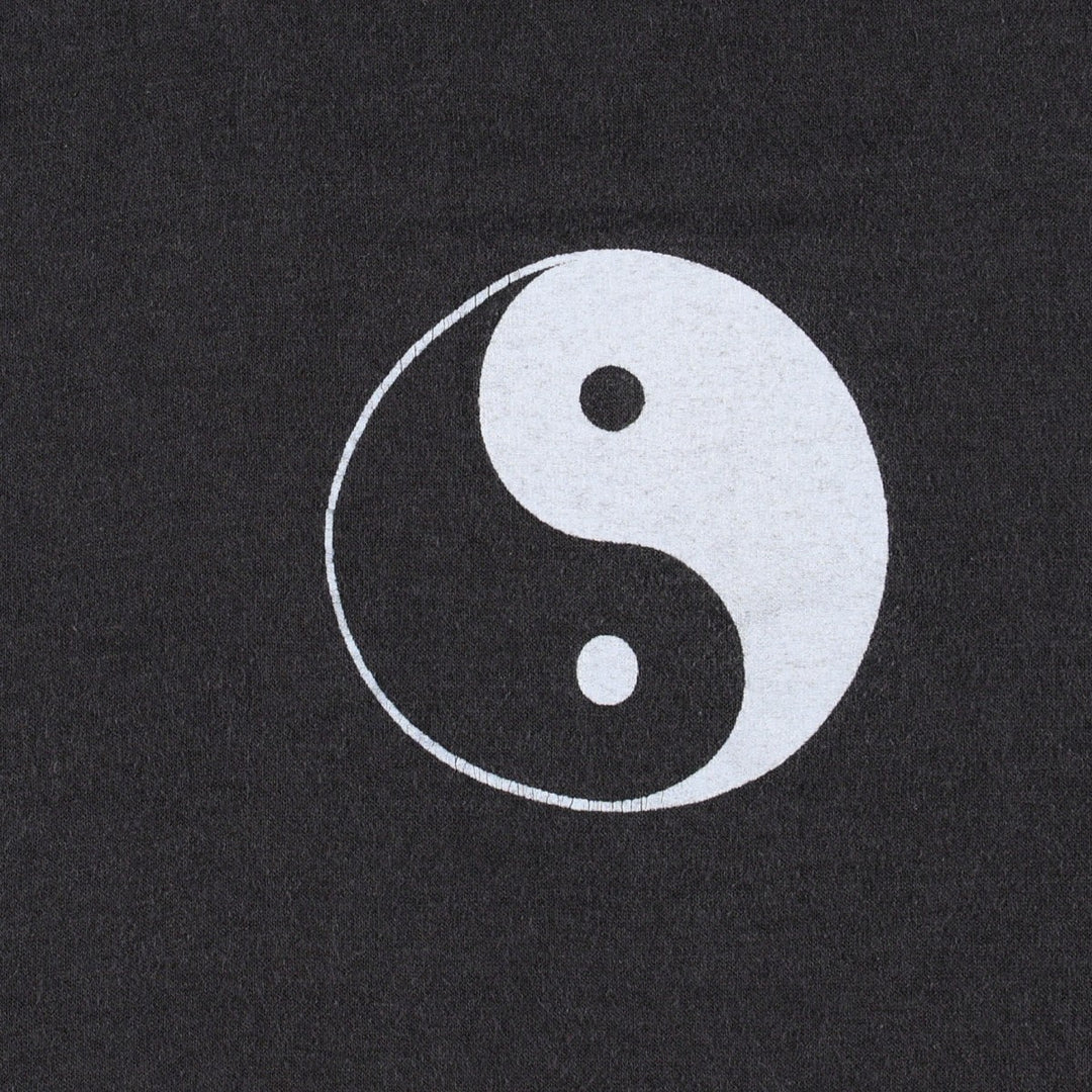 80s-90'S sportswear Yin-Yang Taijitu print T-shirt, Made in USA, Men's size M equivalent, Vintage cotton black type Vintage Second Hand