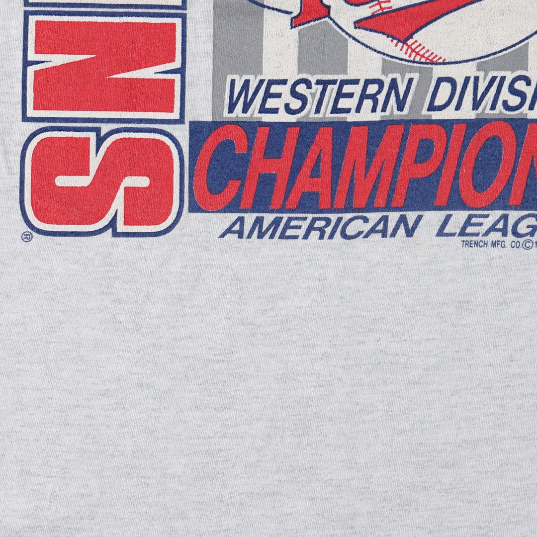 90'S Fruit of the Loom MLB Minnesota Twins Sports Print T-Shirt, Made in USA, Men's Size L (approx.), Vintage cotton gray type Vintage Second Hand