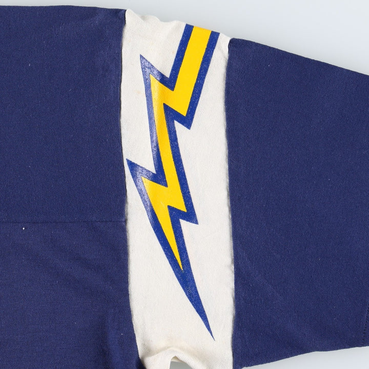 Rawlings NFL Los Angeles Chargers V-neck sports print T-shirt, Made in USA, Men's size L equivalent, Vintage. polyester navy blue type Vintage Second Hand