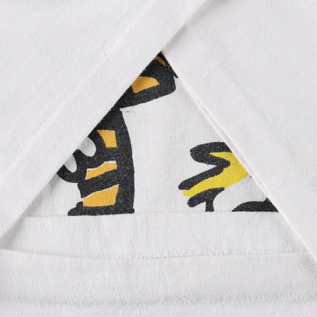 90'S Hanes Calvin & Hobbs character print T-shirt, Made in USA, Men's XL equivalent, Vintage cotton white type Vintage Second Hand