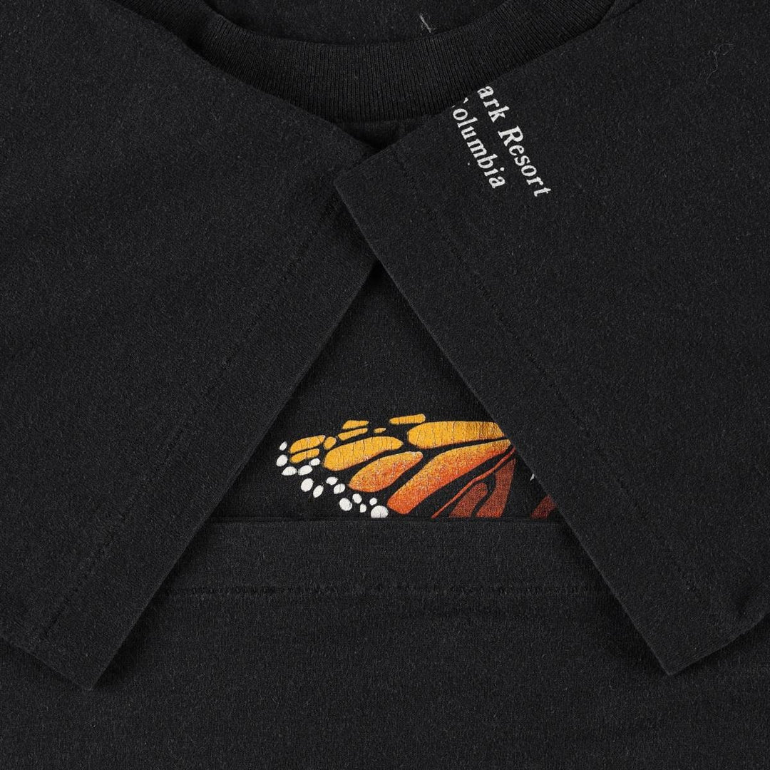 90'S HARLEQUIN butterfly print animal t-shirt, made in Canada, men's size S equivalent, vintage. polyester black type Vintage Second Hand