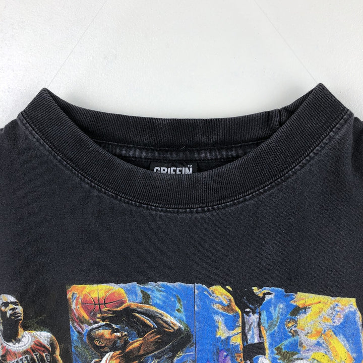 GRIFFIN ACTIVE WEAR NBA CHICAGOBULLS Sports Print T-Shirt (Men's Size L) cotton black type Vintage Second Hand