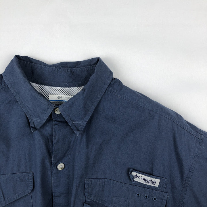 Columbia PFG Hidden Button-Down Short Sleeve Fishing Shirt, Men's Medium cotton blue type Vintage Second Hand
