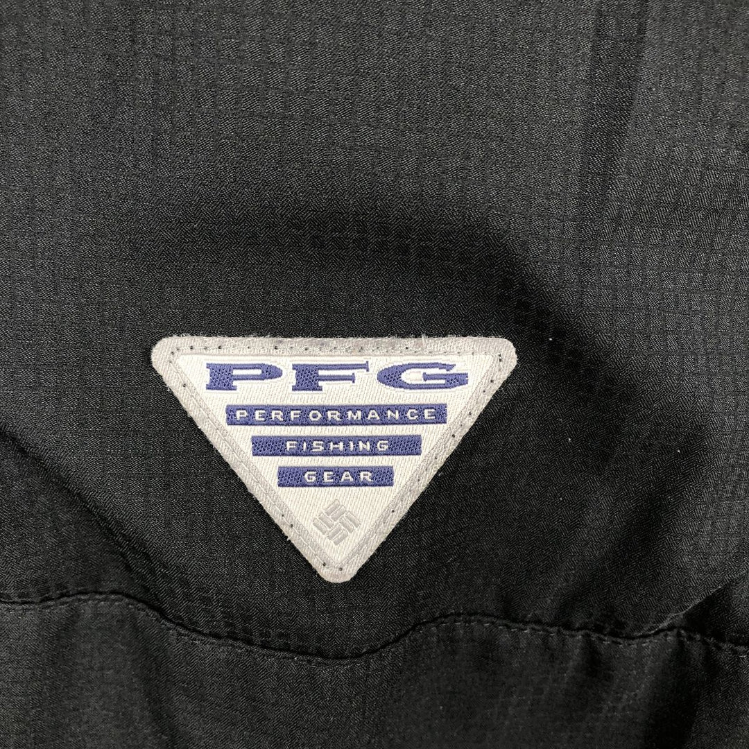 Columbia PFG OMNI-SHADE Omni-Shade Button-down Short Sleeve Fishing Shirt, Men's Size L polyester black type Vintage Second Hand
