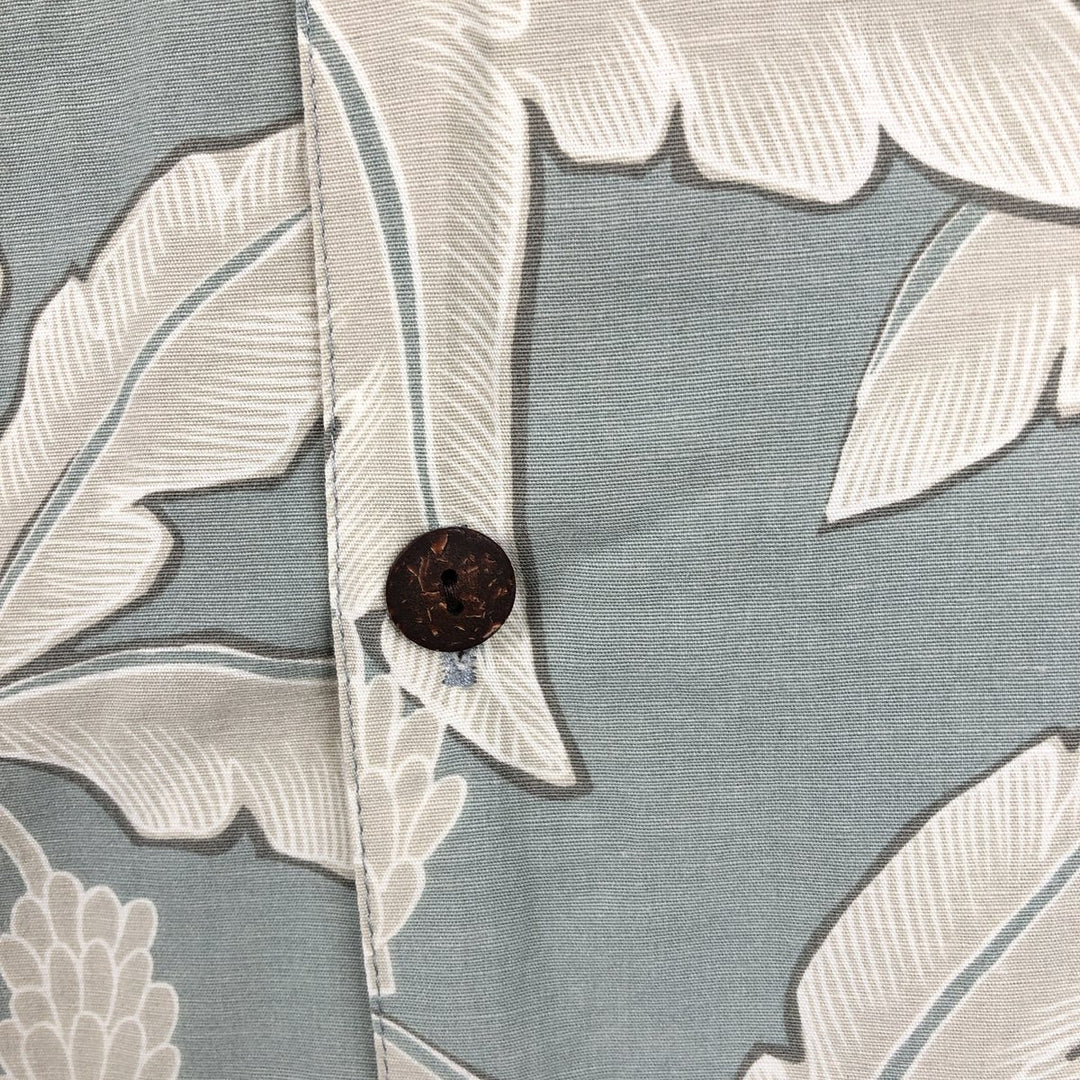 Kahala KAHALA All-over Botanical Pattern Rayon Hawaiian Aloha Shirt, Boxy Shirt, Made in Hawaii, Men's Size L (approx.) Rayon Khaki type sage green Vintage Second Hand