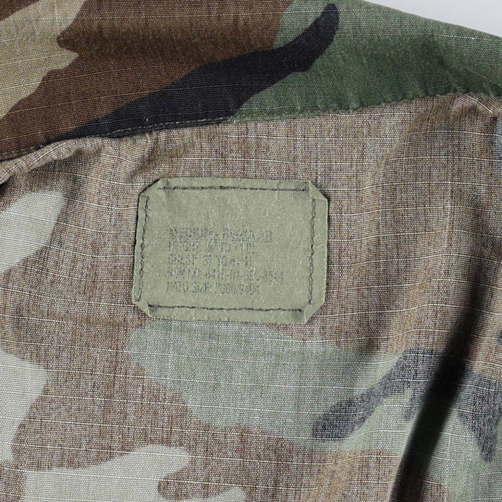 2000'S US Military Issue Camouflage Pattern Woodland Camo Ripstop BDU Military Jacket, Made in USA, MEDIUM-REGULAR (Men's M equivalent) Nylon Khaki type Vintage Second Hand