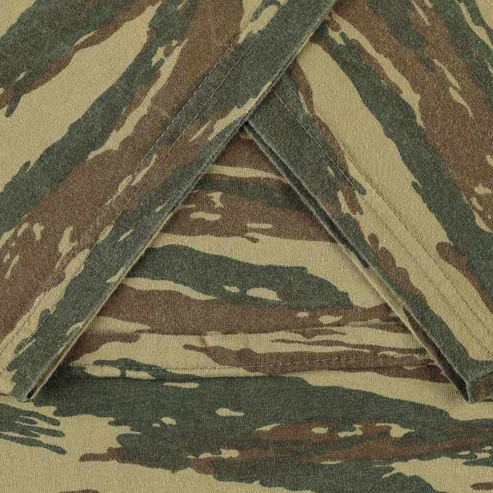 JOKER'S Camouflage Pattern Tiger Stripe Camo Print T-Shirt (Women's Size L) cotton Khaki type Vintage Second Hand