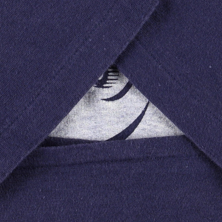 70'S printed T-shirt, women's size S equivalent, vintage. unclear navy blue type Vintage Second Hand