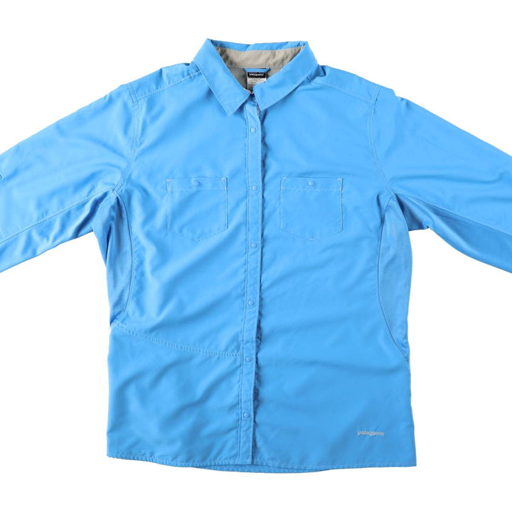 Patagonia Women's Long-Sleeve Button-Down Shirt (Size XL) polyester Blue type light blue Vintage Second Hand