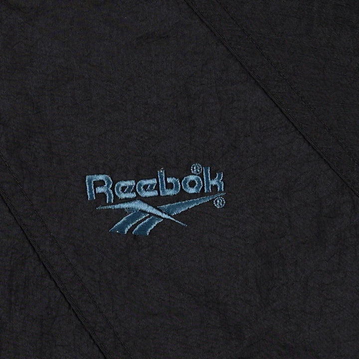 90'S Reebok nylon jacket, men's size L, vintage Nylon black type Vintage Second Hand