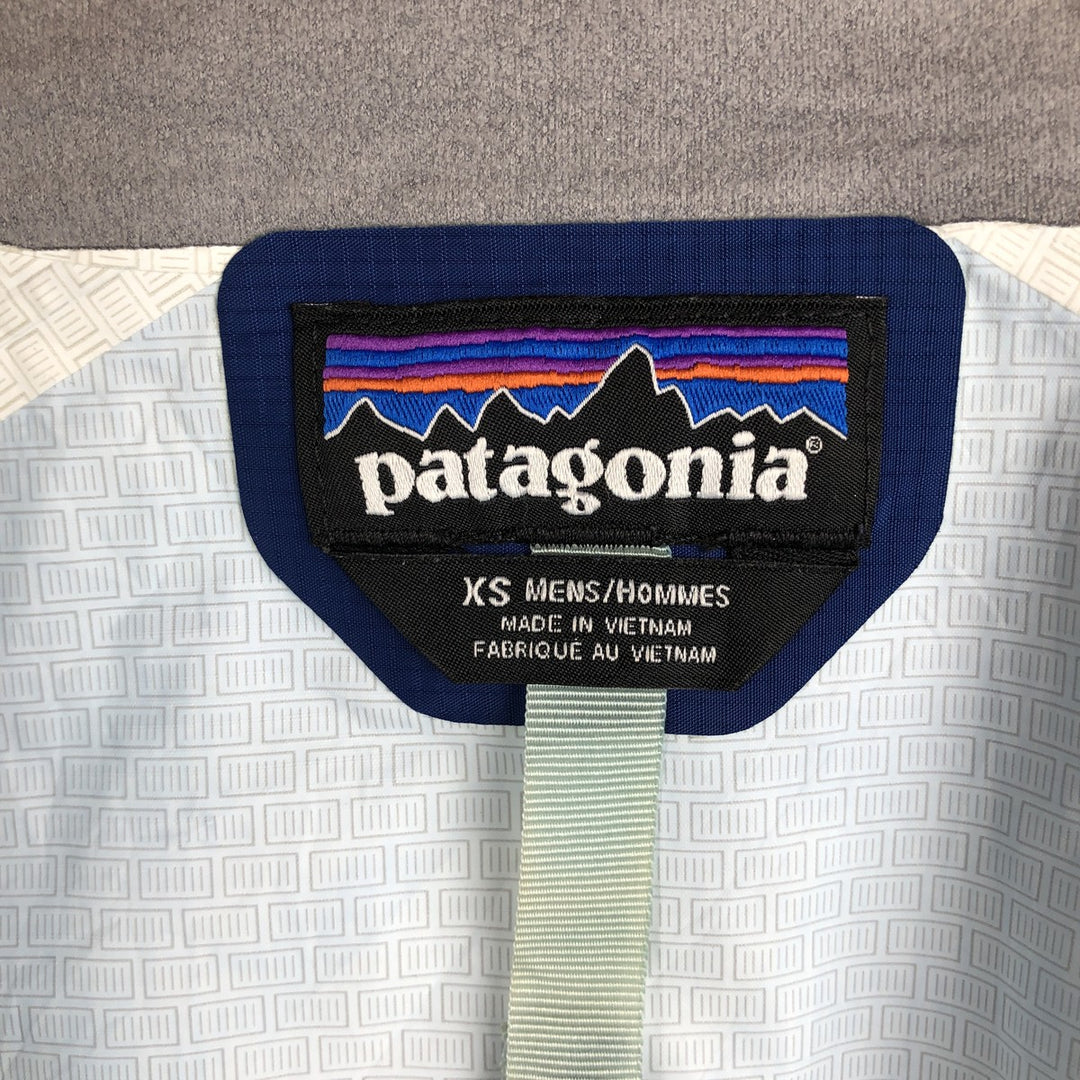 Patagonia Torrentshell Jacket 83801SP15 Mountain Parka Shell Jacket Men's XS (approx.) Nylon Blue type light blue Vintage Second Hand