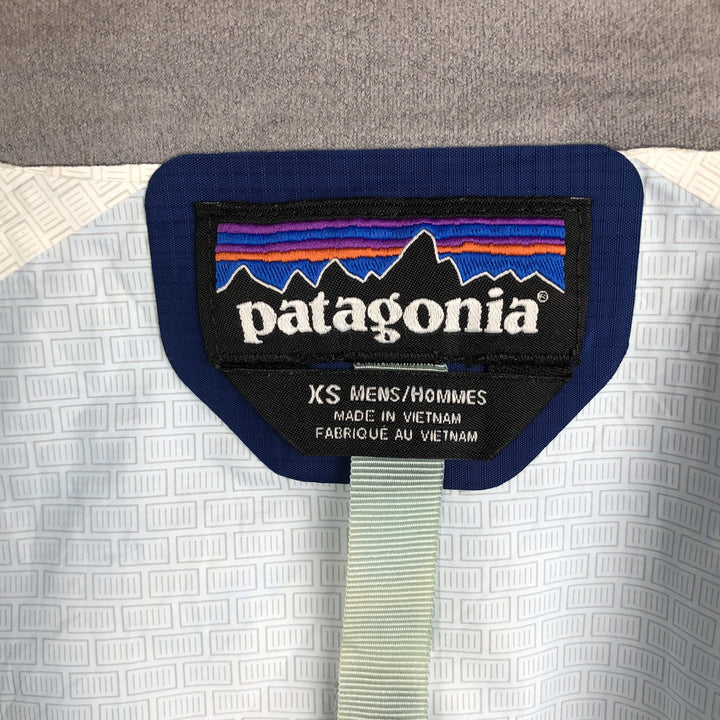 Patagonia Torrentshell Jacket 83801SP15 Mountain Parka Shell Jacket Men's XS (approx.) Nylon Blue type light blue Vintage Second Hand
