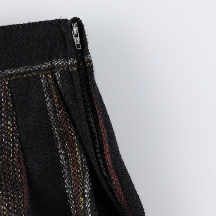 SMART PARTS Stripe Pattern One-Pleat Wool Slacks Pants, Women's Size M (equivalent to W26) unclear black type Vintage Second Hand