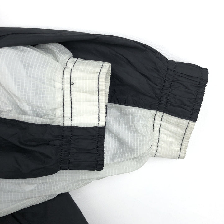 Nike Windbreaker Men's Size Small polyester black type Vintage Second Hand