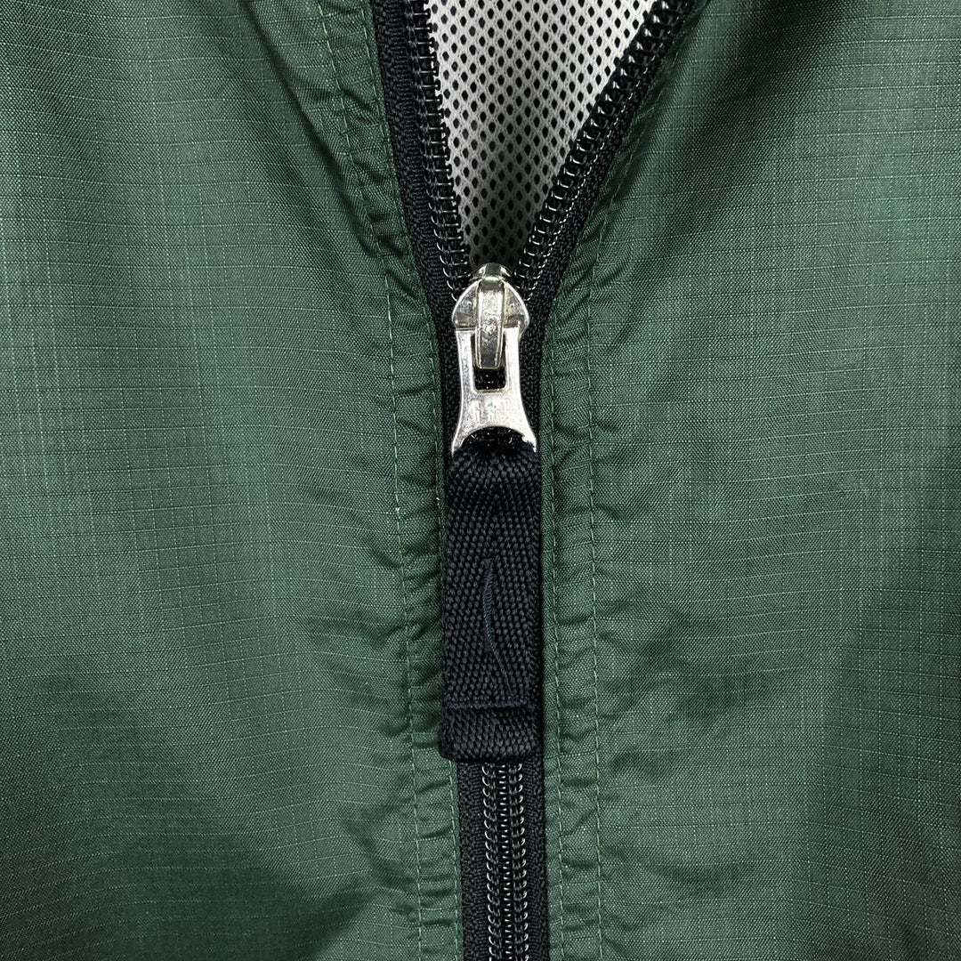 90'S GAP Vintage Nylon Jacket, Men's Size Medium Nylon green type Vintage Second Hand
