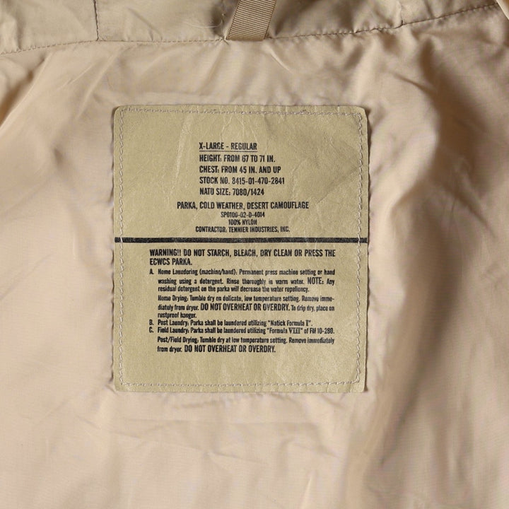 Authentic 2000'S US Military Camouflage Pattern 3C Desert Camo ECWCS 1st Gen Late Model Military Gore-Tex Parka, Made in USA, Size X-LARGE-REGULAR Nylon Beige type Vintage Second Hand