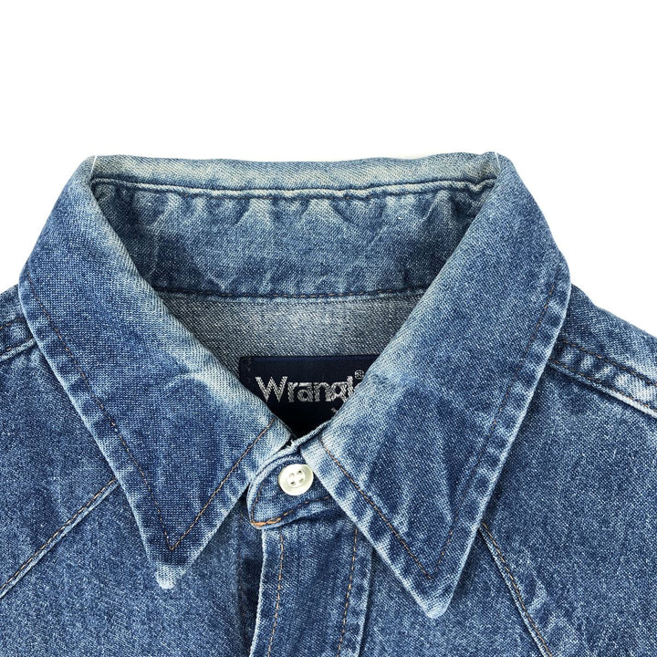 Wrangler Long Sleeve Denim Western Shirt, Men's Size Medium unclear blue type Vintage Second Hand