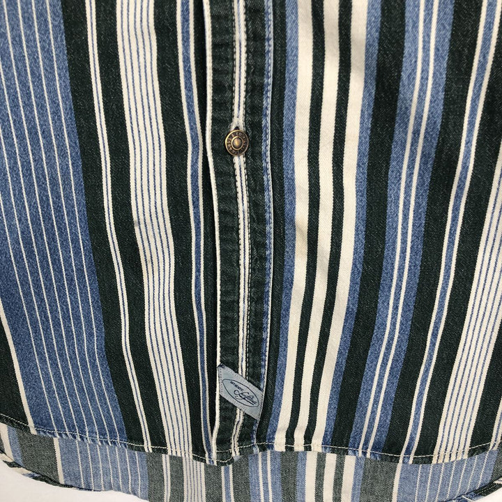 Levi's Stripe Pattern Long-Sleeve Denim Shirt, Men's Size XL (approx.) unclear blue type Vintage Second Hand