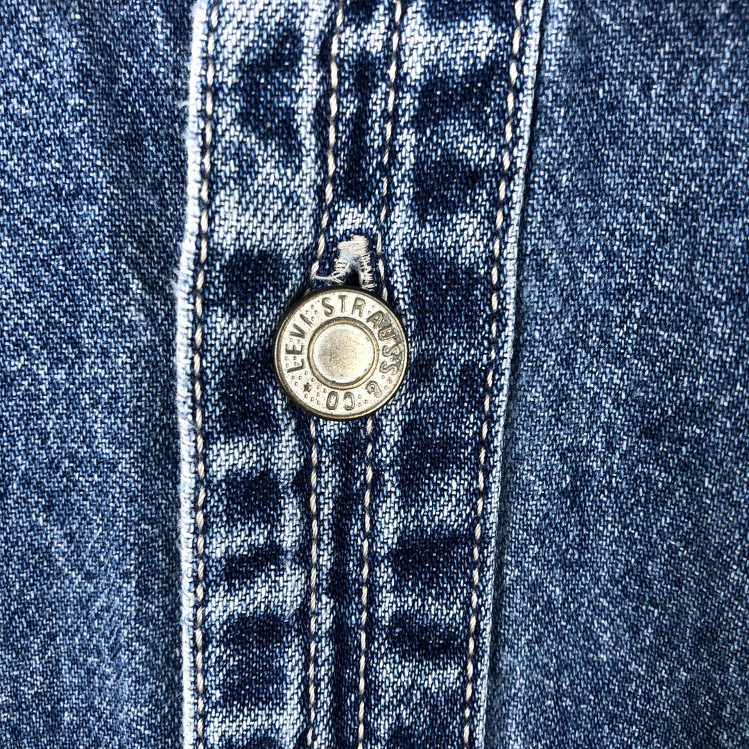 Levi's Red Tab Long Sleeve Denim Shirt, Men's Size L cotton blue type Vintage Second Hand