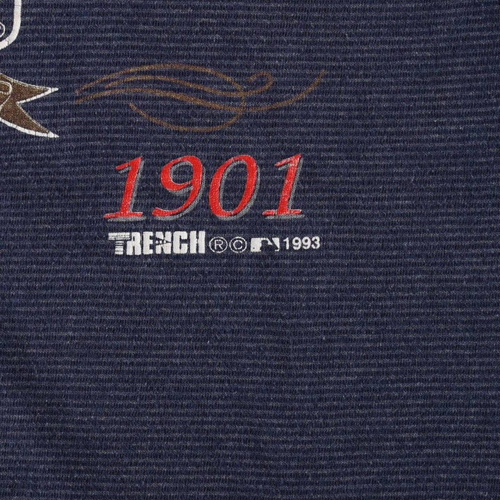 90'S TRENCH Cleveland Indians Border Pattern Sport Print T-Shirt, Made in USA, Men's Size M (Equivalent), Vintage cotton navy blue type Vintage Second Hand