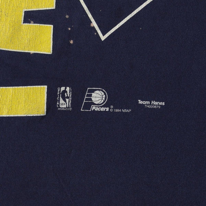 90'S Hanes ChampKnit Indiana Pacers sports print t-shirt, made in USA, men's size XXL equivalent, vintage. cotton navy blue type Vintage Second Hand