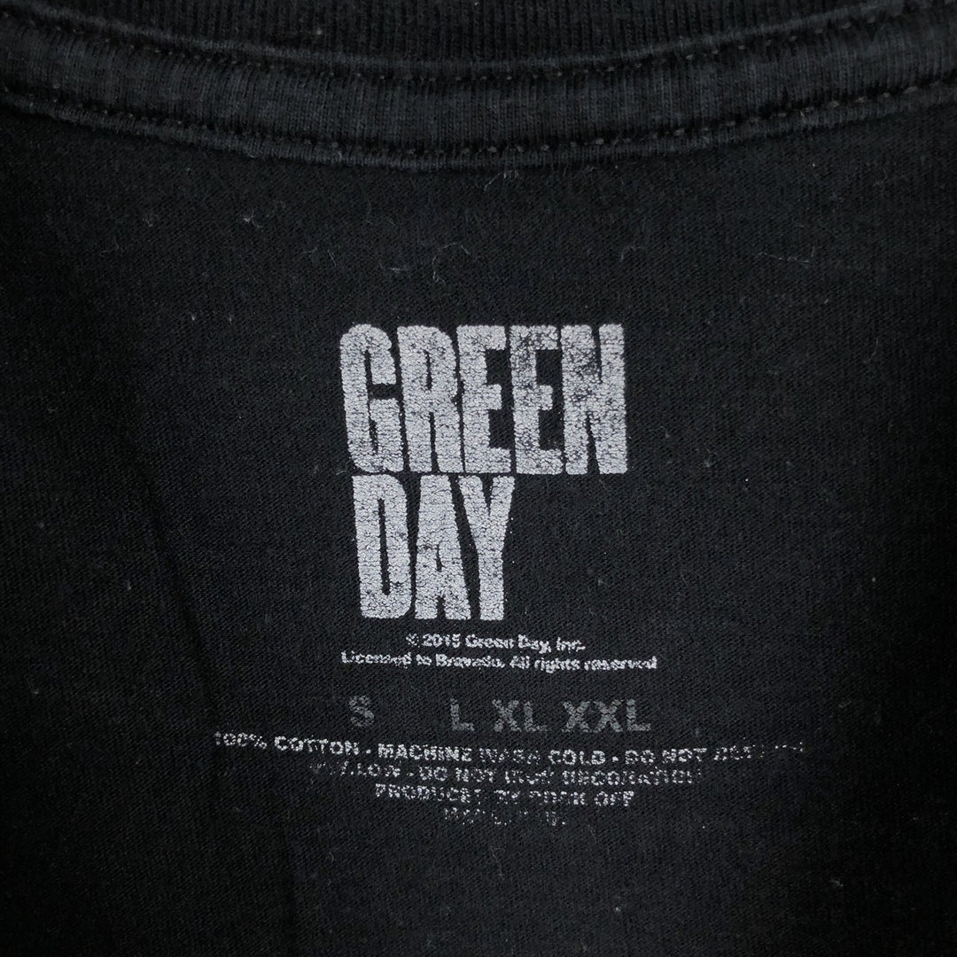GREEN DAY band t-shirt, made in the UK, men's size XL equivalent. cotton black type Vintage Second Hand