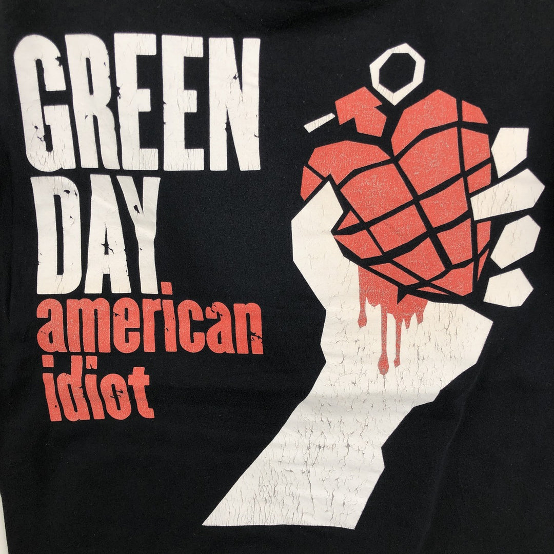 GREEN DAY band t-shirt, made in the UK, men's size XL equivalent. cotton black type Vintage Second Hand
