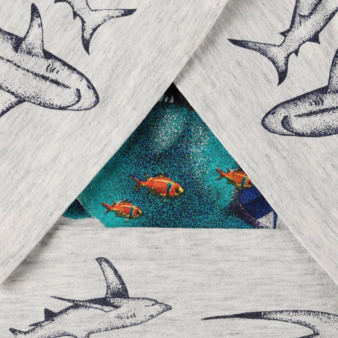 Large print fish pattern animal t-shirt, men's size XL equivalent, vintage. unclear gray type Vintage Second Hand