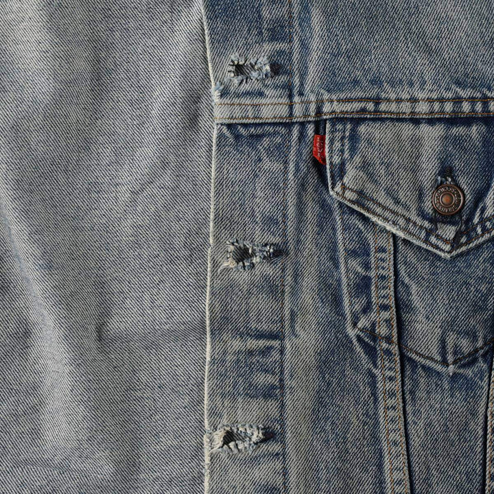 Levi's denim jacket, made in the USA, men's size M unclear blue type Vintage Second Hand