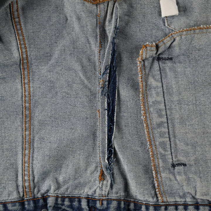 Levi's denim jacket, made in the USA, men's size M unclear blue type Vintage Second Hand