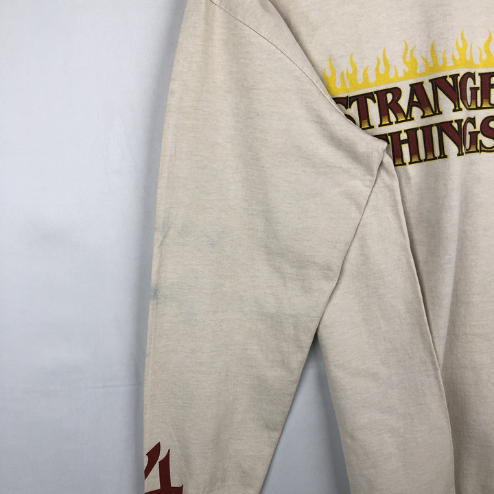 STRANGER THINGS Fire Pattern Long-Sleeve T-Shirt (Men's Size M) - Movie cotton Beige type Vintage Second Hand