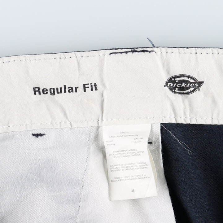Dickies Regular Fit Cargo Shorts (Men's size W37 equivalent) polyester navy blue type Vintage Second Hand