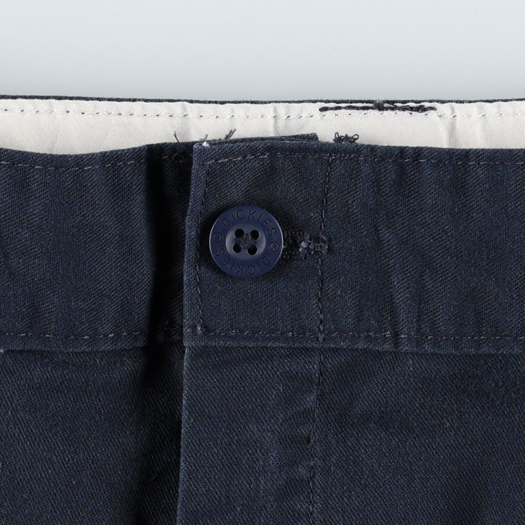 Dickies Regular Fit Cargo Shorts (Men's size W37 equivalent) polyester navy blue type Vintage Second Hand