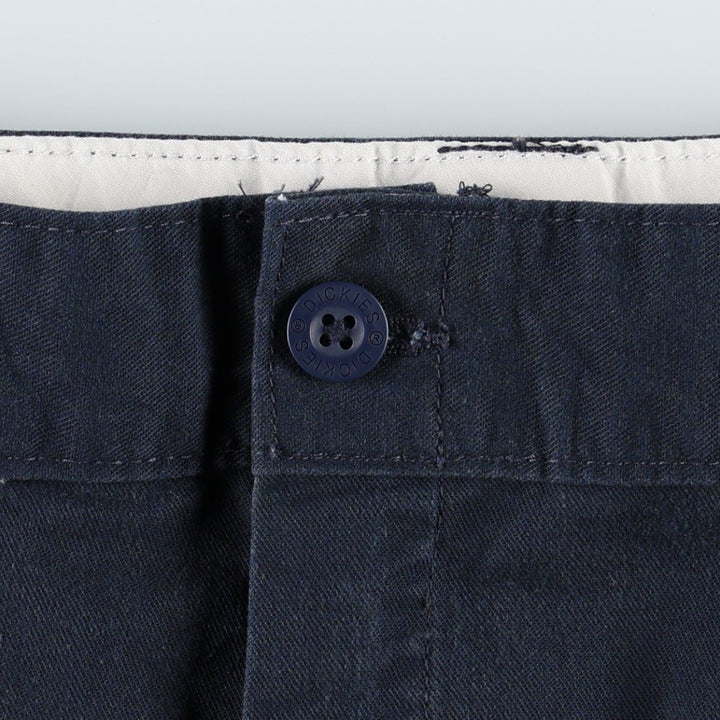 Dickies Regular Fit Cargo Shorts (Men's size W37 equivalent) polyester navy blue type Vintage Second Hand