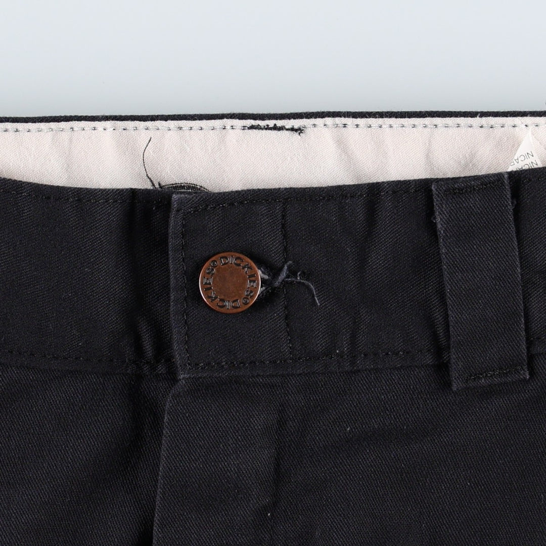 Dickies Relaxed Fit Cargo Shorts (Men's, equivalent to W32) polyester black type Vintage Second Hand