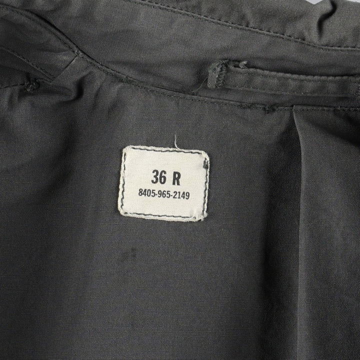 1960'S US Military Issue Trench Coat, Made in USA, Size 36 (Men's S equivalent), Vintage cotton Khaki type Vintage Second Hand