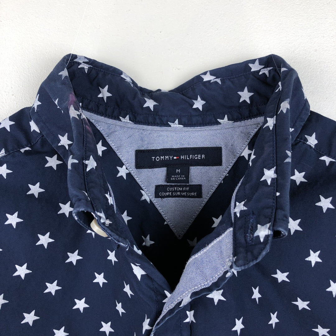 Tommy Hilfiger Custom Fit all-over star print short-sleeved button-down shirt, men's size M. cotton navy blue type Vintage Second Hand