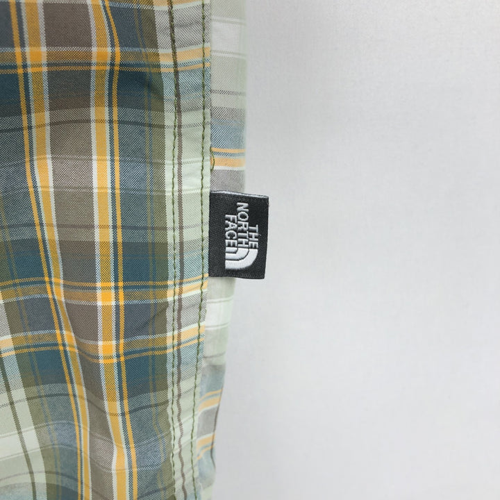THE NORTH FACE Short Sleeve Check Shirt, Men's Size L Nylon Khaki type sage green Vintage Second Hand