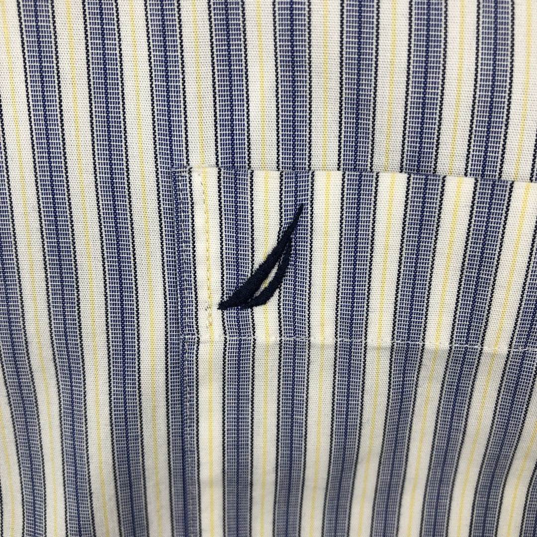 Nautica (2000s) Short-Sleeve Button-Down Striped Shirt, Men's Size L (approx.) cotton white type Vintage Second Hand