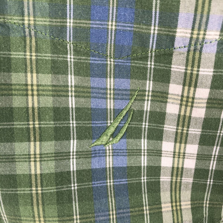 Nautica short-sleeved button-down check shirt, men's size L (approx.) cotton green type Vintage Second Hand