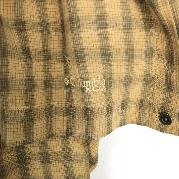 Columbia Short-Sleeve Open-Collar Polyester Box Shirt (Men's Size L) Polynosic ocher yellow type Vintage Second Hand