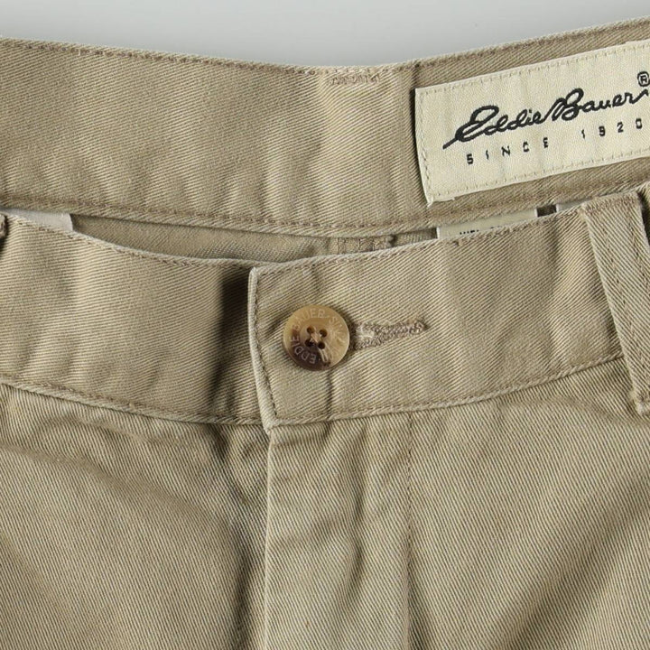 Eddie Bauer Classic Fit Two-Pleat Chino Shorts (Men's W34 equivalent) cotton Beige type Vintage Second Hand