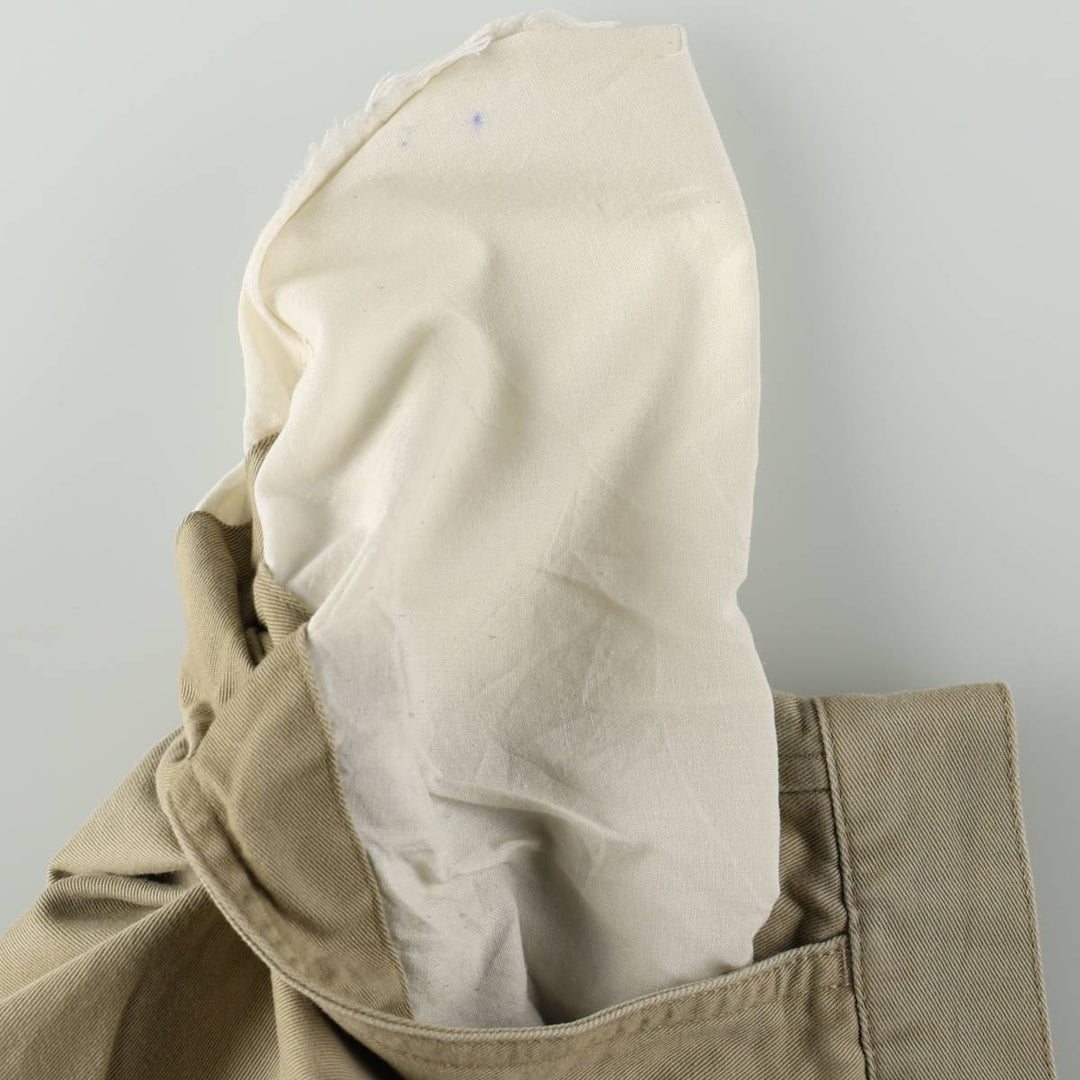 Eddie Bauer Classic Fit Two-Pleat Chino Shorts (Men's W34 equivalent) cotton Beige type Vintage Second Hand